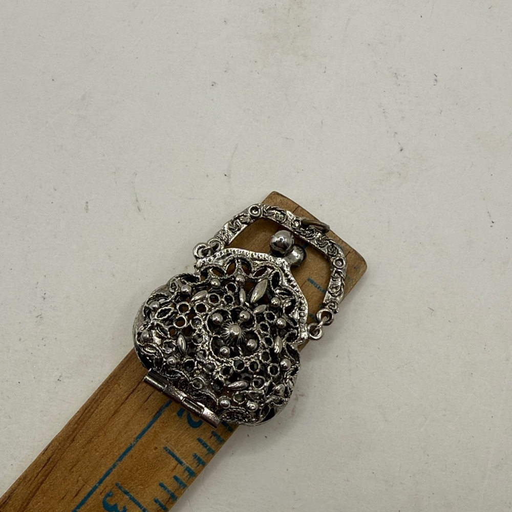 Vtg Silver Tone Purse Pendant Necklace Arthur Pepper Ornate Kiss Lock Signed ART - Picture 8 of 10
